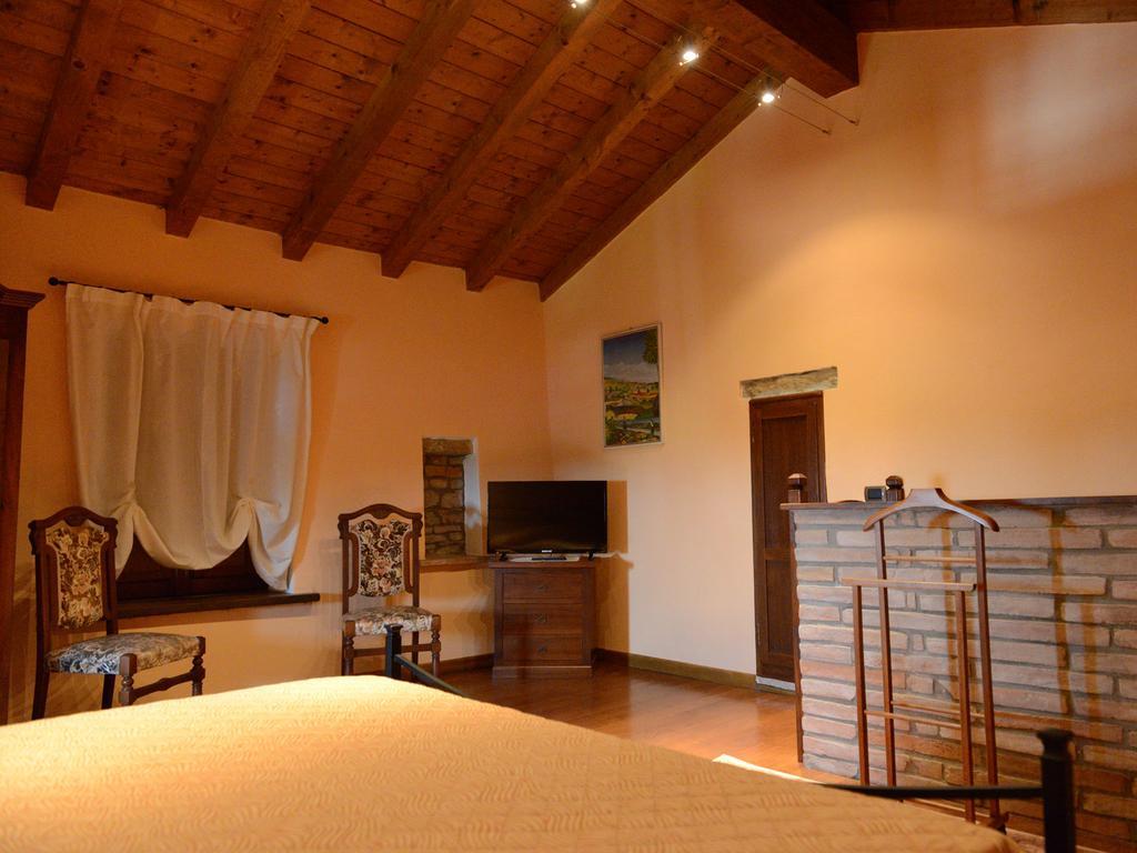 Torretta Di Bassano Hotel Rivergaro Eksteriør billede
