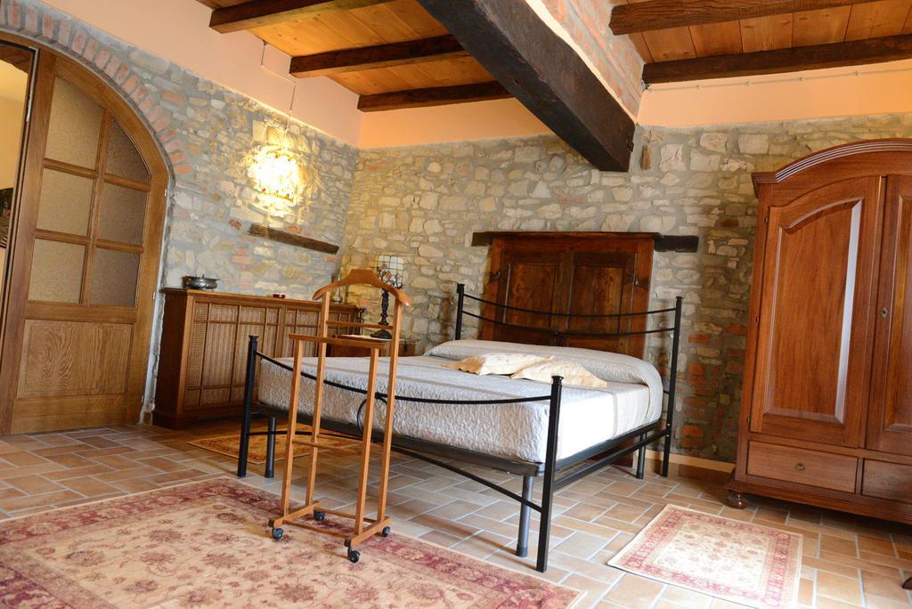 Torretta Di Bassano Hotel Rivergaro Eksteriør billede