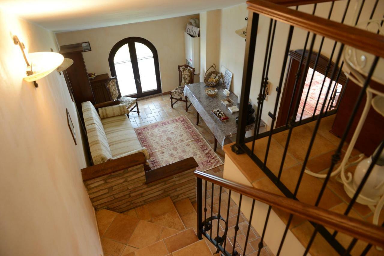 Torretta Di Bassano Hotel Rivergaro Eksteriør billede